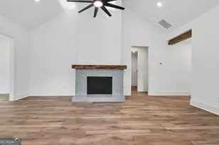 176 Ryeland Dr, Senoia, GA 30276 - Photo 14