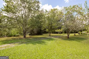 3929 Memorial Dr, Waycross, GA 31503 - Photo 40