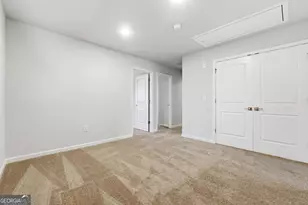3641 Parkway James Dr, Snellville, GA 30039 - Photo 8