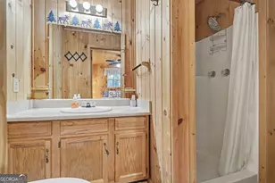 77 Violet Ln, Clayton, GA 30525 - Photo 18