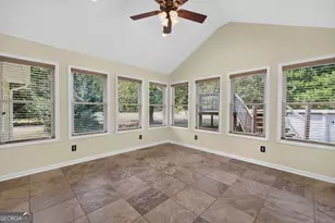 138 Lakeshore Cir NE, Milledgeville, GA 31061 - Photo 12