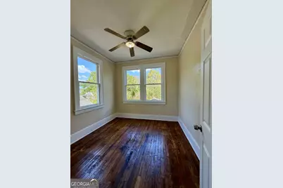 627 W 39th Street, Savannah, GA 31415 - Photo 10