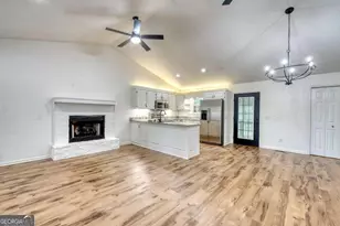 754 Honeysuckle Ln, Blairsville, GA 30512 - Photo 6