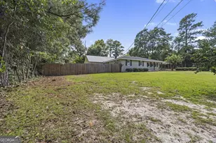 145 Wall St, Warner Robins, GA 31088 - Photo 4