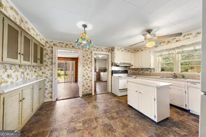 868 Fairview Avenue, Hartwell, GA 30643 - Photo 10