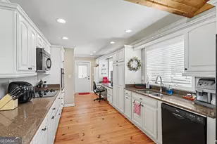 81 McClure Ln, Sky Valley, GA 30537 - Photo 8