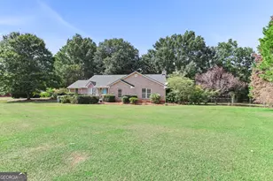448 Minter Dr, Hampton, GA 30228 - Photo 2