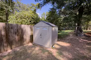 62 Oak St, Elberton, GA 30635 - Photo 4