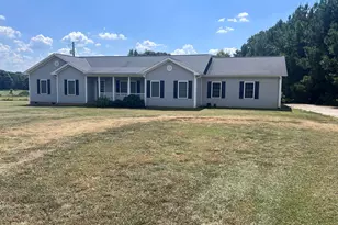 135 Hunt Rd, Martin, GA 30557 - Photo 1