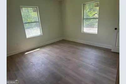 890 Center Hill Avenue NW, Atlanta, GA 30318 - Photo 10