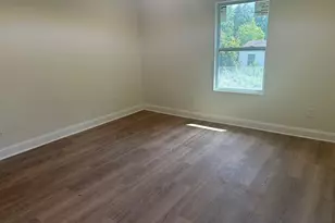 890 Center Hill Ave NW, Atlanta, GA 30318 - Photo 8