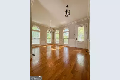 1602 Chatterton Court NE #106, Atlanta, GA 30329 - Photo 6
