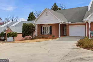22 Green Hill Pl, Toccoa, GA 30577 - Photo 6