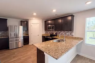 800 Maduro Wy, McDonough, GA 30253 - Photo 2