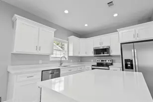 48 Kent St, Baxley, GA 31513 - Photo 8