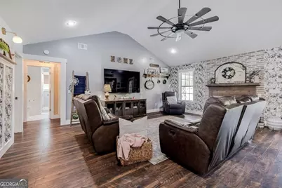 301 English Acres Drive, Brooklet, GA 30415 - Photo 12