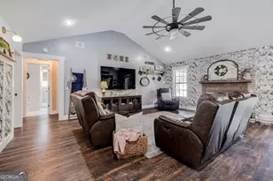 301 English Acres Dr, Brooklet, GA 30415 - Photo 12