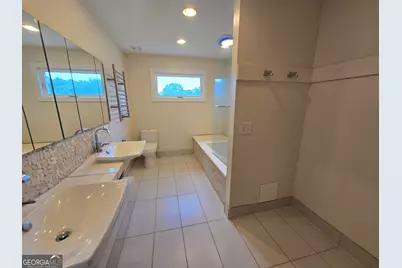 87 Columns Way, Newnan, GA 30265 - Photo 10