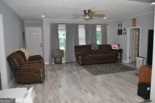 579 Lynmore Ave, Macon, GA 31206 - Photo 4