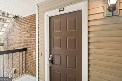 611 Barrington Hills Drive, Sandy Springs, GA 30350 - Photo 14