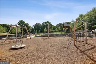 640 Kennesaw Dr SE, Smyrna, GA 30080 - Photo 26