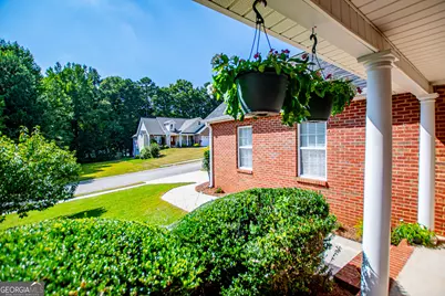 145 Garden Walk, Bremen, GA 30110 - Photo 6