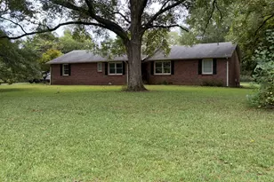 115 Price Dr W, Locust Grove, GA 30248 - Photo 2