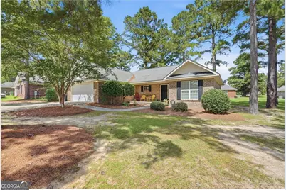 815 Maple Drive, Statesboro, GA 30461 - Photo 2