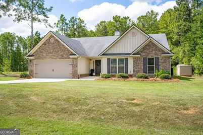 1746 Sara Hunter Lane NW, Milledgeville, GA 31061 - Photo 1