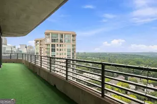 750 Park Ave NE, Atlanta, GA 30326 - Photo 30
