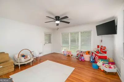 813 W Church Street, Sandersville, GA 31082 - Photo 14