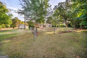 813 W Church St, Sandersville, GA 31082 - Photo 40