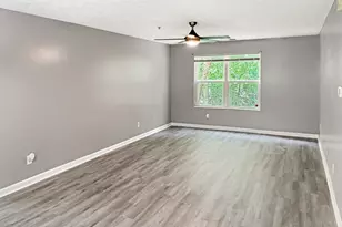 6203 Fairington Ridge Cir, Lithonia, GA 30038 - Photo 6