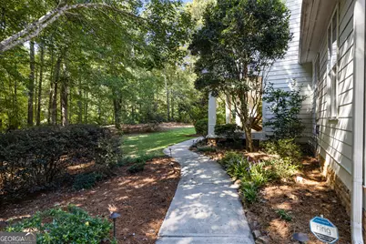 110 Lost Creek Court, Senoia, GA 30276 - Photo 6