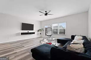 3641 Princeton Ave, College Park, GA 30337 - Photo 10