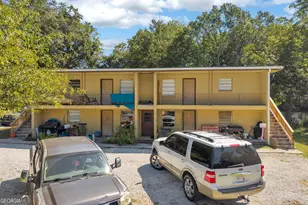 65 Hughes St, Toccoa, GA 30577 - Photo 4