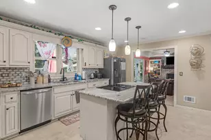 1310 Vineyard Dr SE, Conyers, GA 30013 - Photo 10