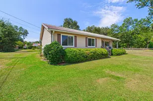 613 Duncan Ave, Unadilla, GA 31091 - Photo 2