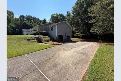 5011 Apple Orchard Lane, Canton, GA 30115 - Photo 2