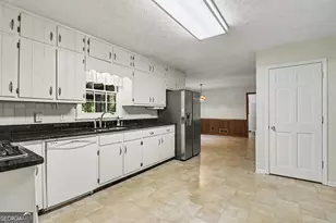 170 Pruitt Dr, Alpharetta, GA 30004 - Photo 14