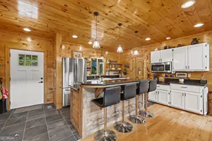557 Walnut Grove Ln, Tiger, GA 30576 - Photo 6