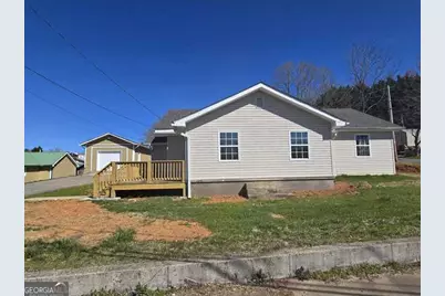 305 Kingtown Street, McCaysville, GA 30555 - Photo 1
