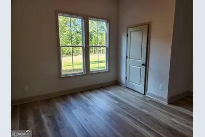 642 Shelnut, Locust Grove, GA 30248 - Photo 8