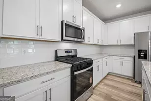 7852 Marie Wy, Fairburn, GA 30213 - Photo 14