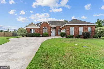 223 Loudon Hill Drive, Warner Robins, GA 31088 - Photo 1