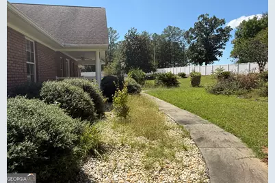 201 Strawberry Circle, Dublin, GA 31021 - Photo 28