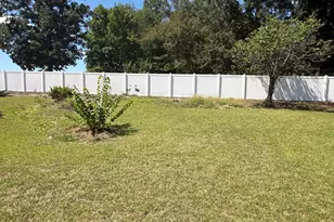 201 Strawberry Cir, Dublin, GA 31021 - Photo 52