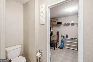 701 Hollywood Church Rd, Clarkesville, GA 30523 - Photo 14