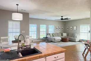 2004 Melrose Pl, Kathleen, GA 31047 - Photo 18