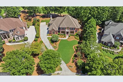 7275 Laurel Oak Drive, Suwanee, GA 30024 - Photo 2